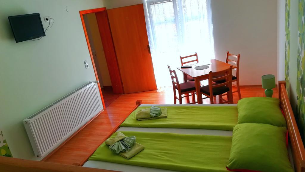 Rooms Ana Korenica Exteriér fotografie