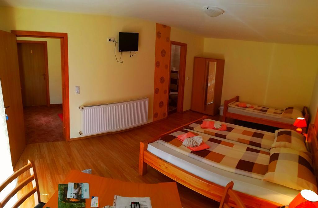 Rooms Ana Korenica Exteriér fotografie